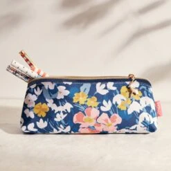 Joules Floral Print Pencil Case -Children's Peripheral Store joules jls2149 the bright side pencilcase ls2