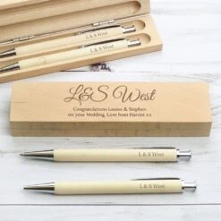 Personalised Wooden Pen And Pencil Box Set -Children's Peripheral Store personalised memento company p0111b25 wooden pen and pencil set 7